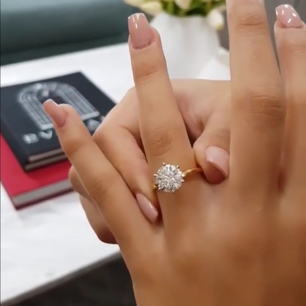 Beautiful Ring - image 1